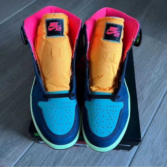 AIR JORDAN 1 RETRO HIGH 'TOKYO BIO HACK'